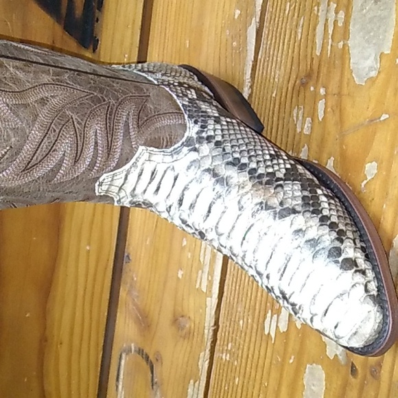 R Toe Exotic Python roper (other sizes available) - Picture 3 of 4
